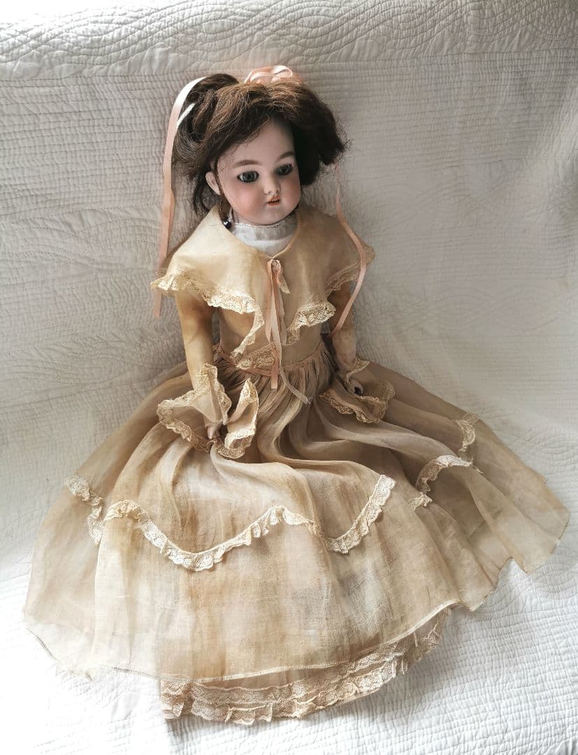 アンティーク ドイツ ビスクドール グレイッシュブルーアイ オーガンジードレス