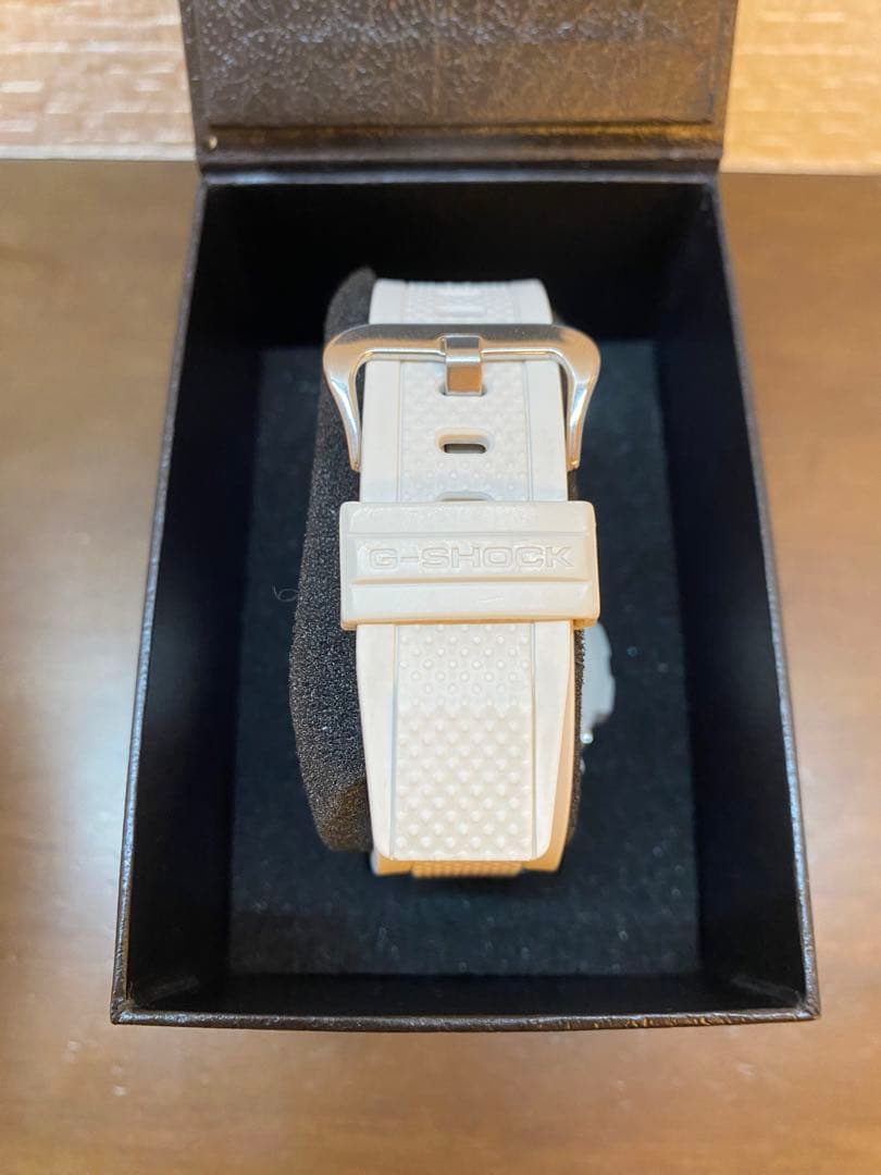 【極美品】GST-W300-7AJF G-SHOCK 電波ソーラー　ホワイト