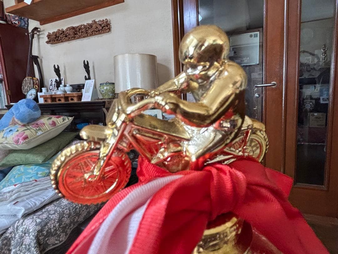 オートレース島田信廣優勝トロフィー！