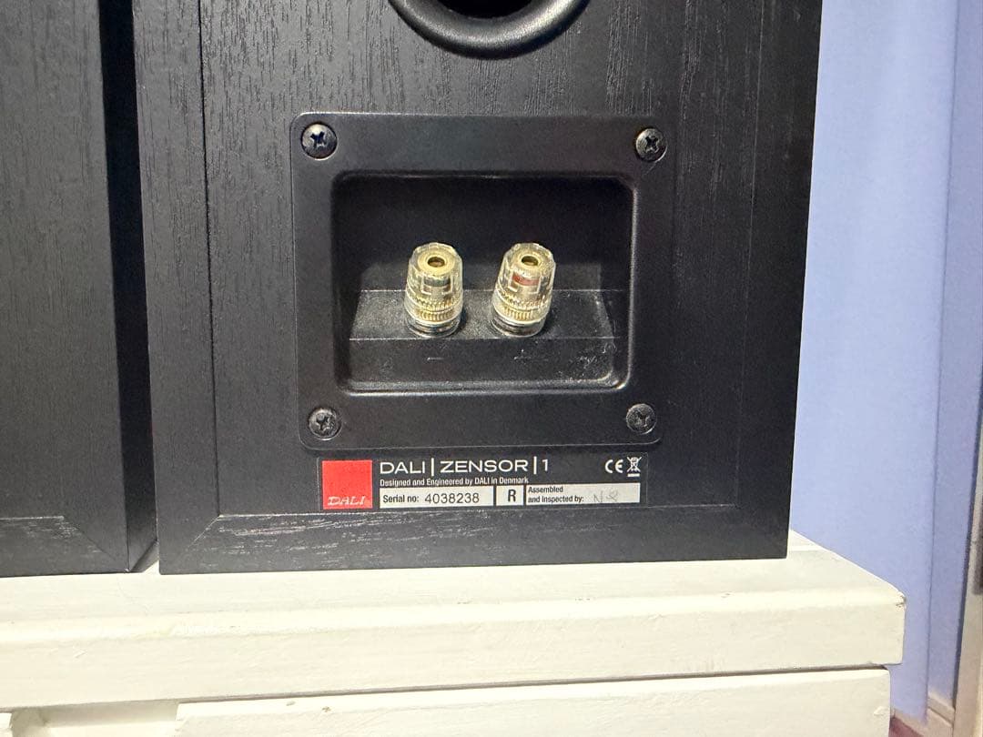 動作品　DALI ZENSOR 1 ブックシェルフ　スピーカー　デンマーク