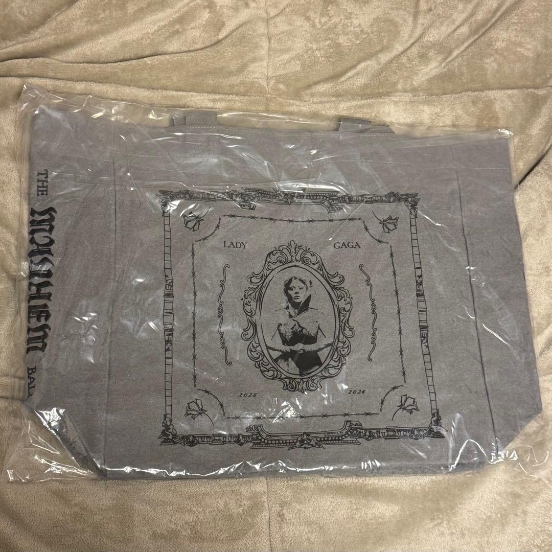 【新品未開封 】Lady Gaga トートバッグTHE MAYHEM BALL