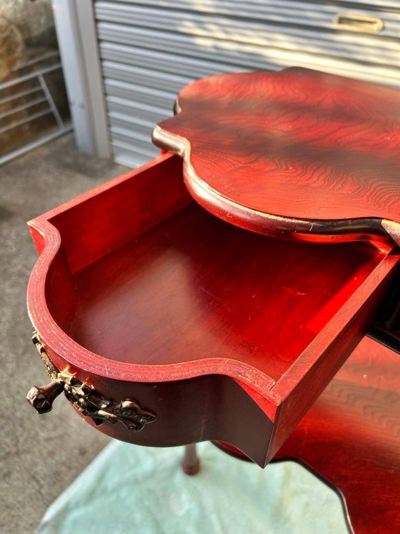 ninamagic アンティーク　木製ダークレッドサイドテーブル 2段