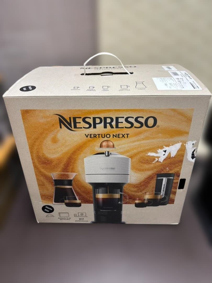 ◇Nespresso Vertuo Next コーヒーメーカー　GDV1