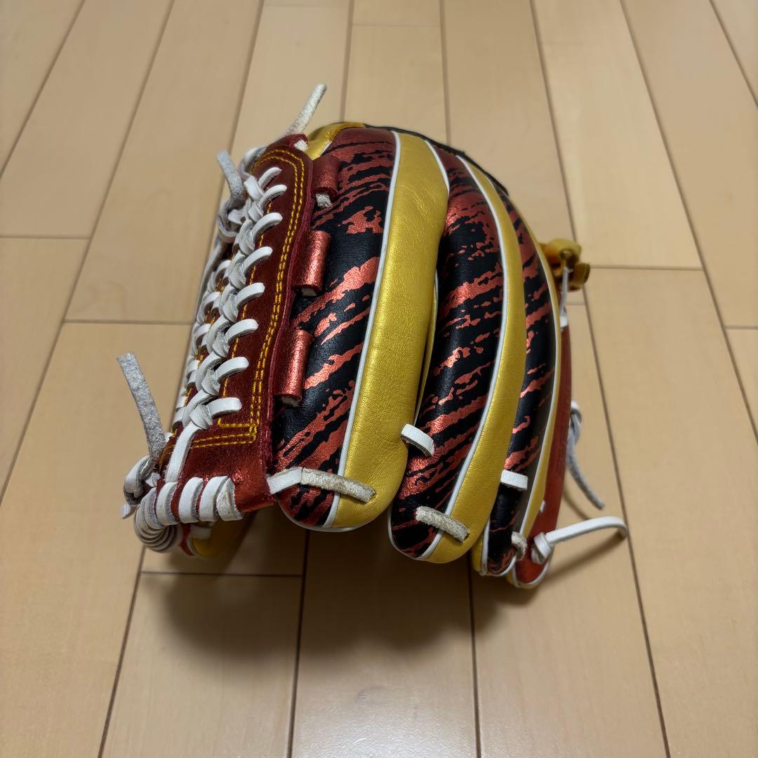 adidas【アディダス 】軟式グローブ　オールラウンド用