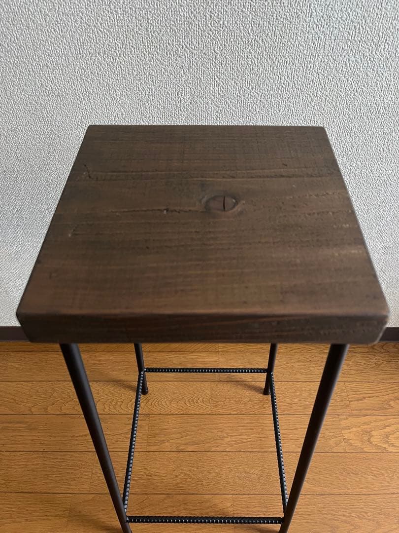 アイアンスツール　高さ64cm サイドテーブル　フラワースタンド　花台　ベンチ