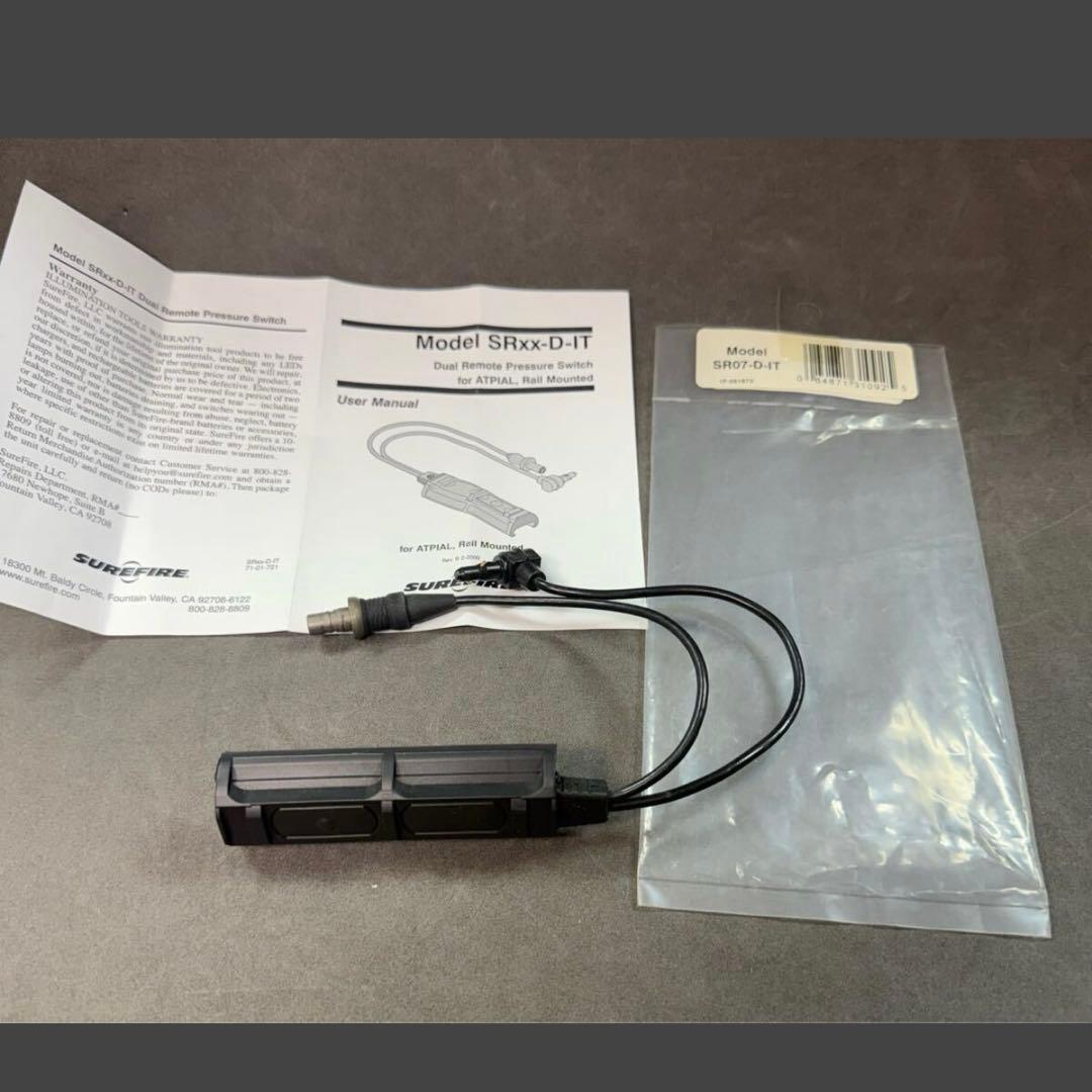 実物 シュアファイア SR07-D-IT デュアルスイッチ
