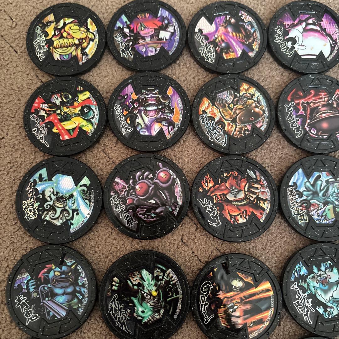 妖怪ウォッチ　妖怪メダル　バスターズ　ボス　はぐれ等まとめ売り　42枚セット