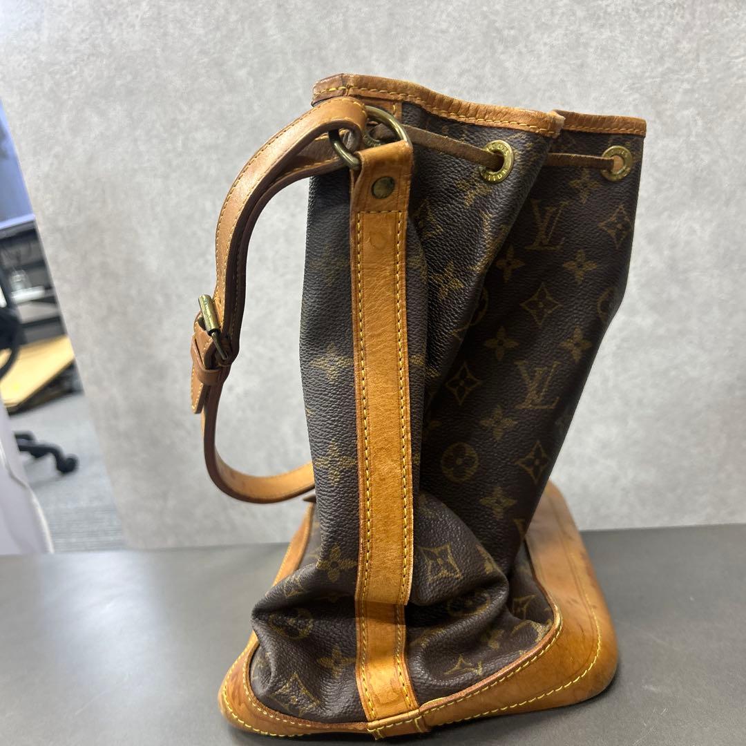 Louis Vuitton モノグラム　ノエ　M42224
