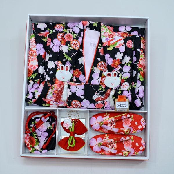 七五三 三歳 女児 被布着物フルセット 黒 うさぎ お仕立て無料 NO24225