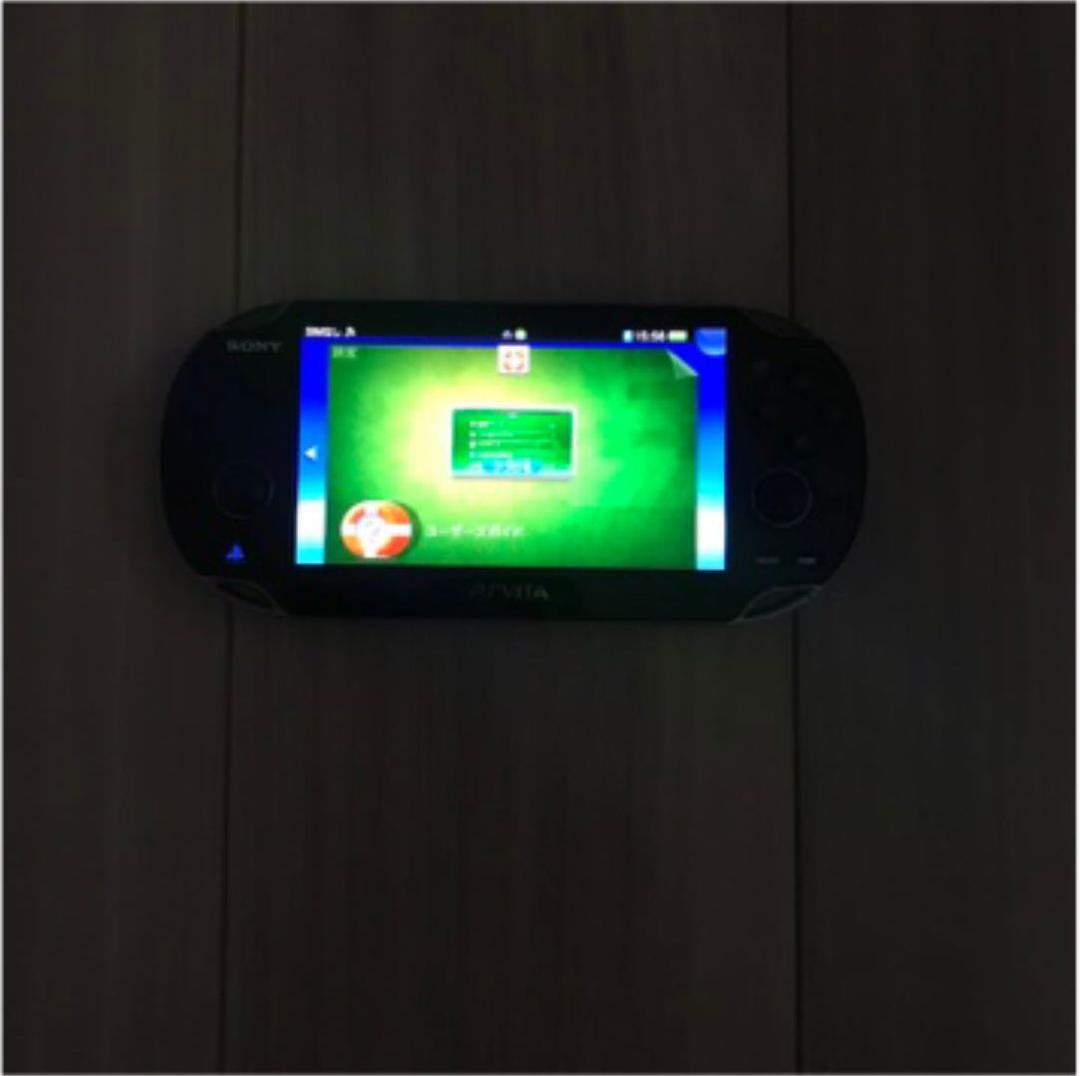 SONY PlayStationVITA 本体  PCH-1100 AB01