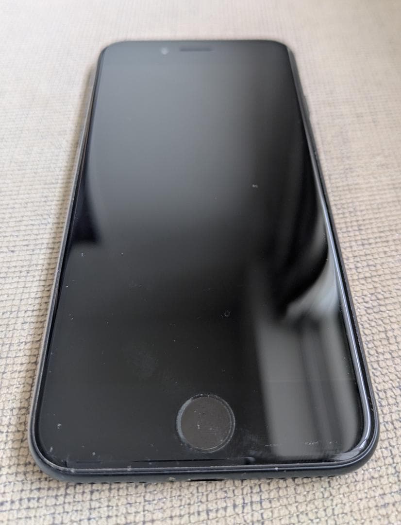 iPhone SE 第2世代　ブラック　AppleCare+ 2029年9月保証