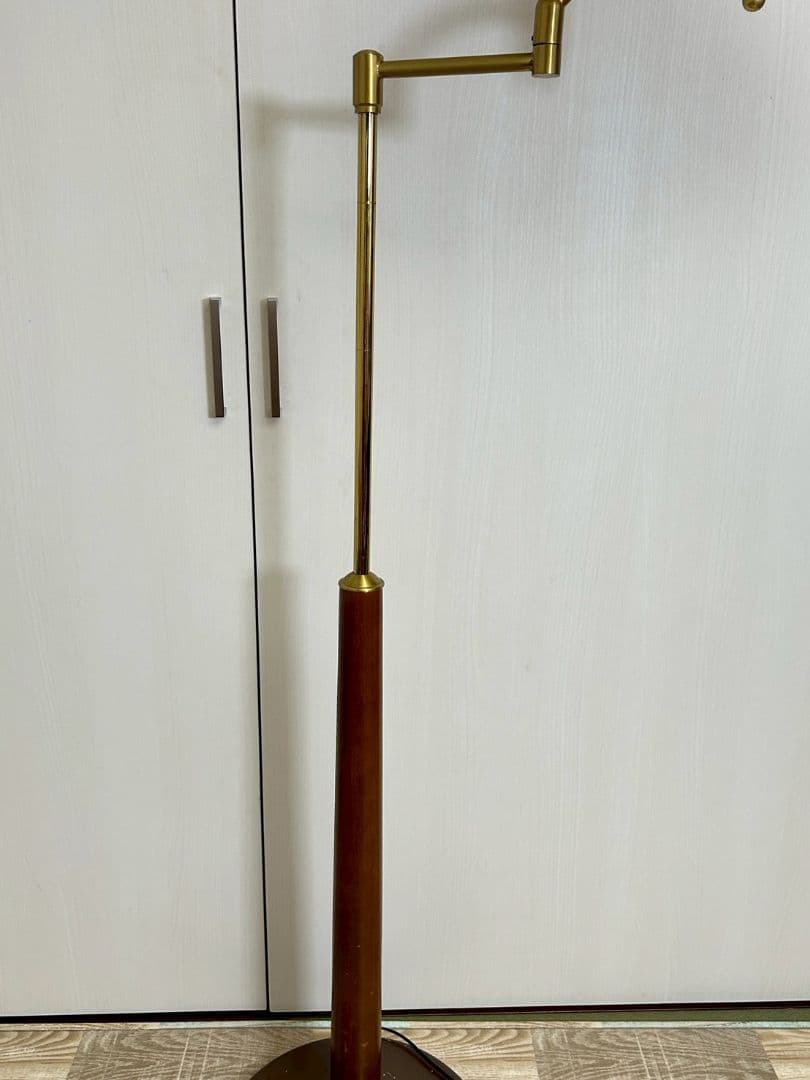 A*h様 ODELIC オーデリック フロアランプ スタンド 照明 ホテルライク