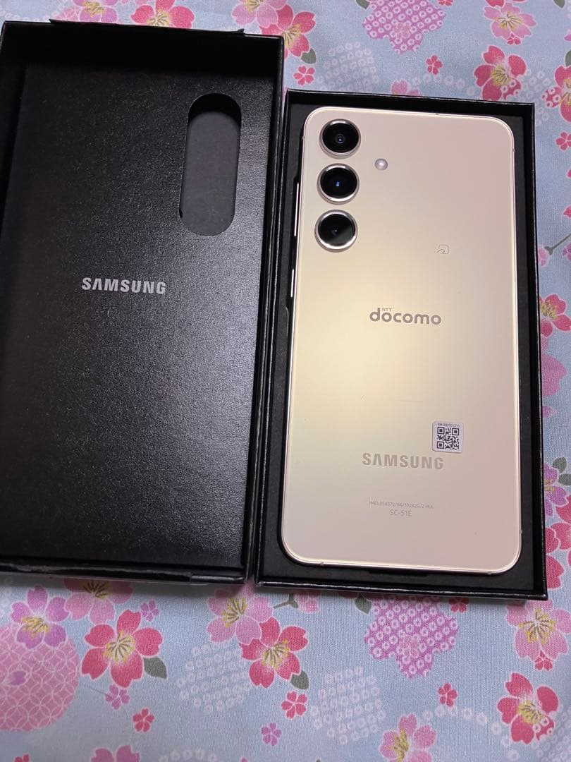 【オマケ付】Samsung Galaxy S24 SC-51E アンバーイエロー
