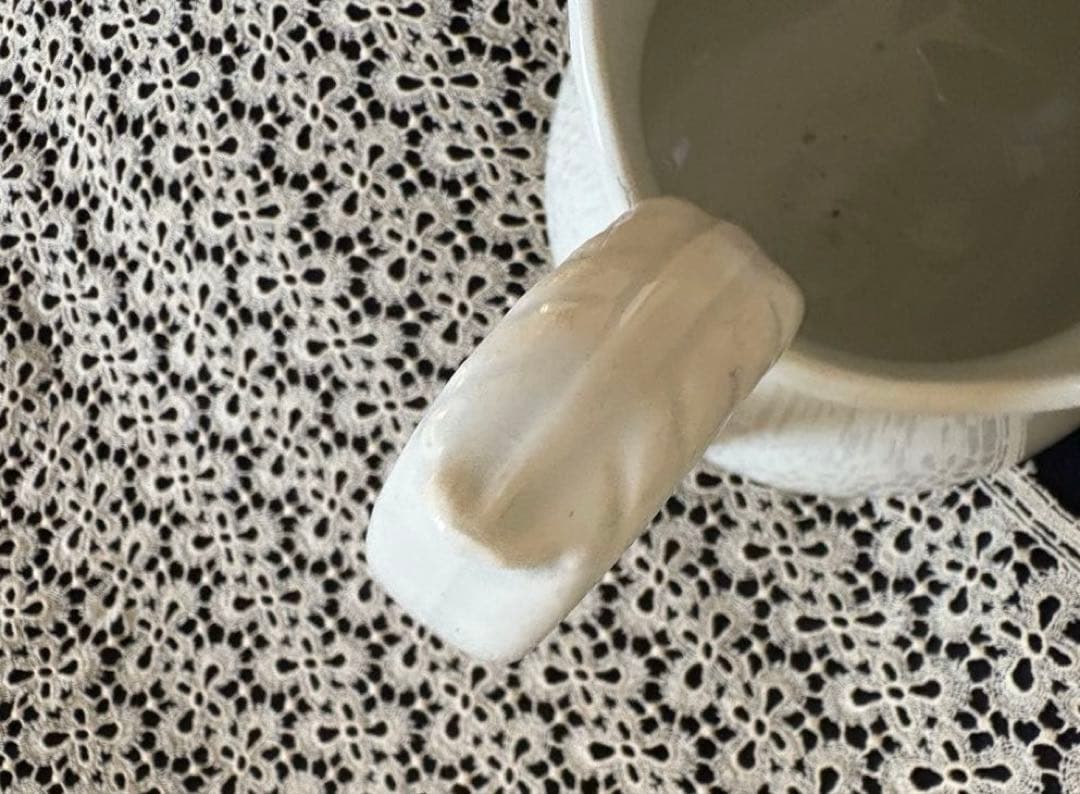 フランスアンティーク 美品 大きめ白いピッシェ サンタマン窯