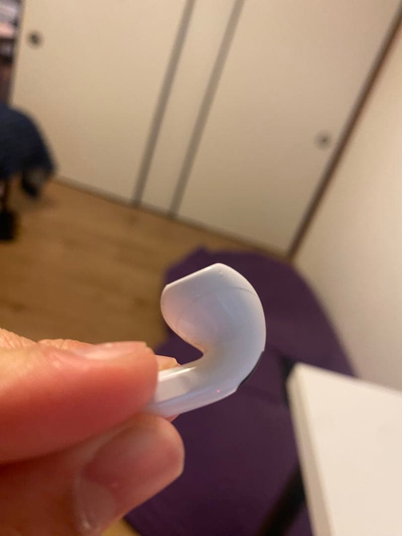 イヤホン AirPods 4 anc