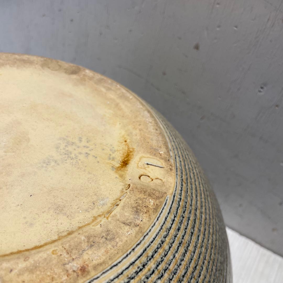 信楽焼　睡蓮鉢 直径32㎝ 水鉢 メダカ鉢 丸型　花瓶　花器　壺　水槽