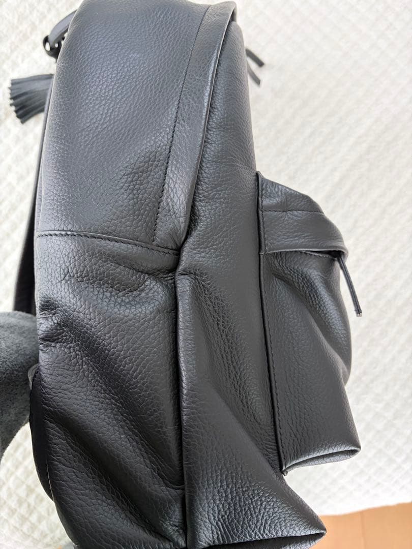 【トッキー 】ACATEアカーテ　レザーバックパック　黒（ブラック）