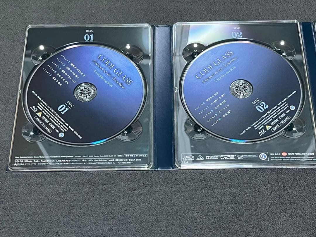 コードギアス 反逆のルルーシュ&R2 セット　Blu-ray