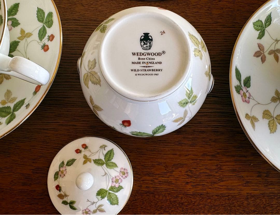 【希少・超美品】 ウェッジウッド ワイルドストロベリー　洋食器