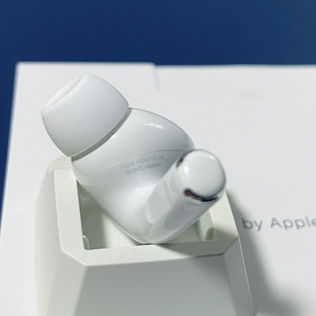 Airpods Pro 2 USB-C イヤホン　片側　右耳　右側 R側　79