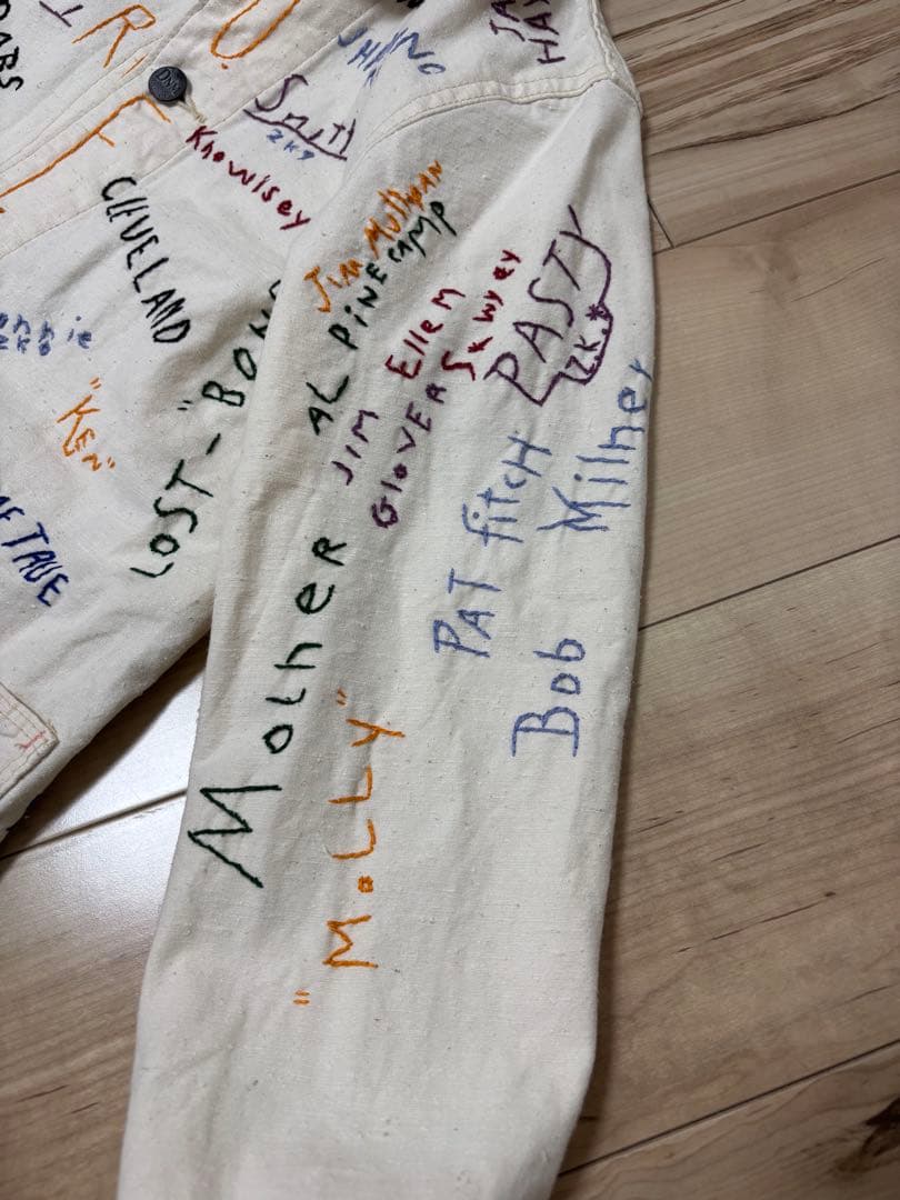 DENIMDUNGAREE カラフルラクガキハンド刺繍錆加工ボタンジャケット