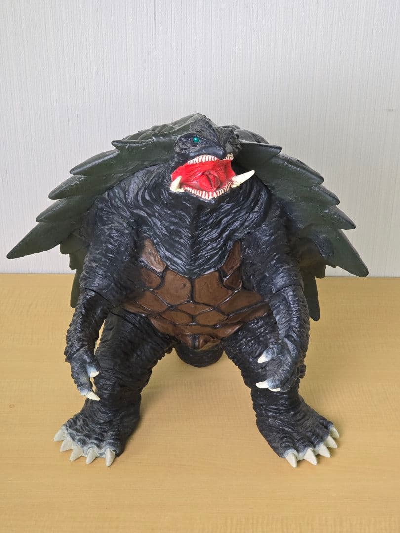 ガメラ フィギュア 高さ約52cm