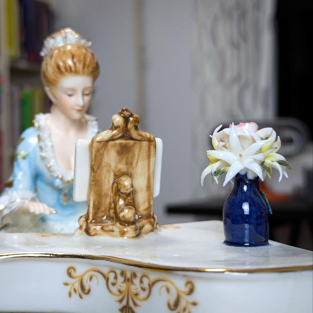 ヴィンテージ陶器人形＋専用ケース付 リヤドロ風