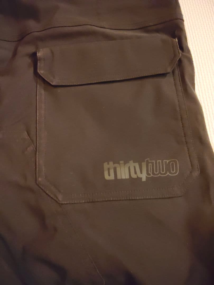 thirtytwo スノーボード ビブパンツ BIB