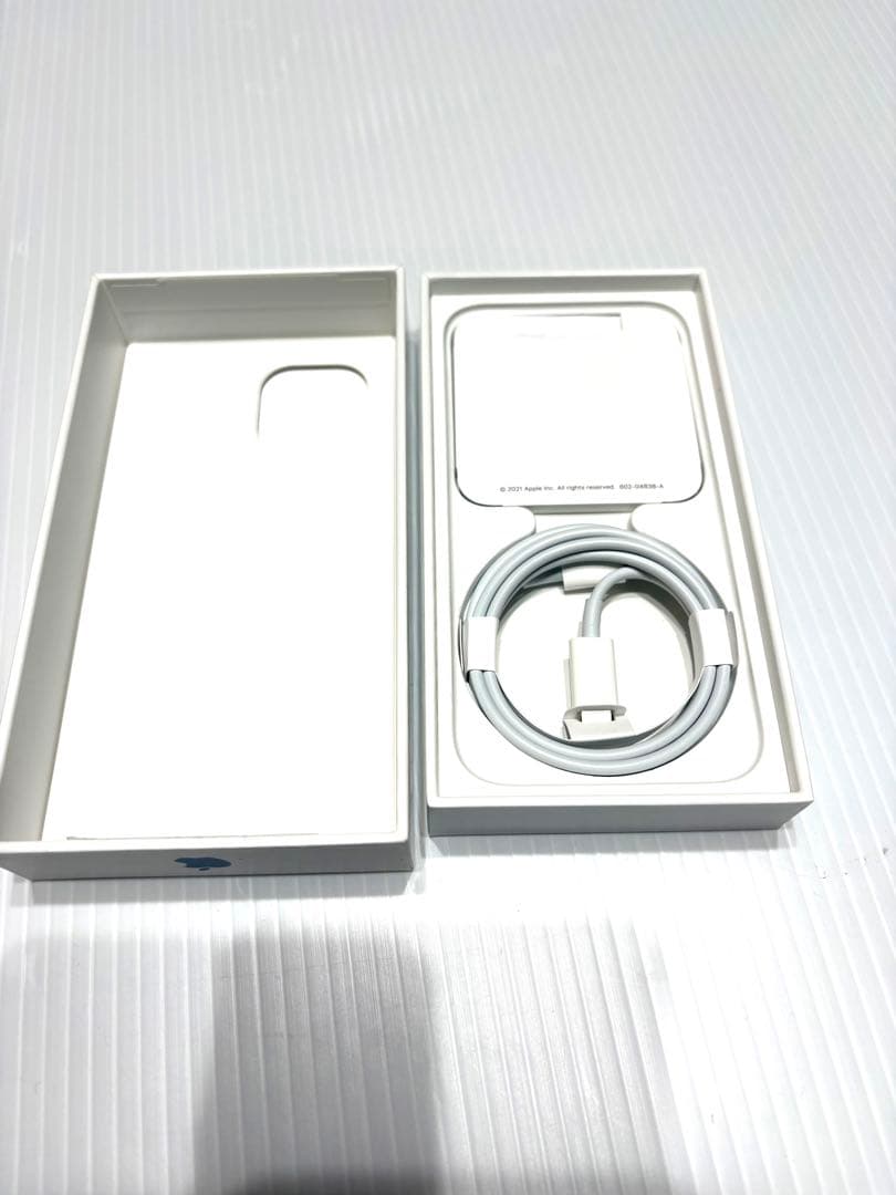 美品 Apple iPhone 13mini 128GB