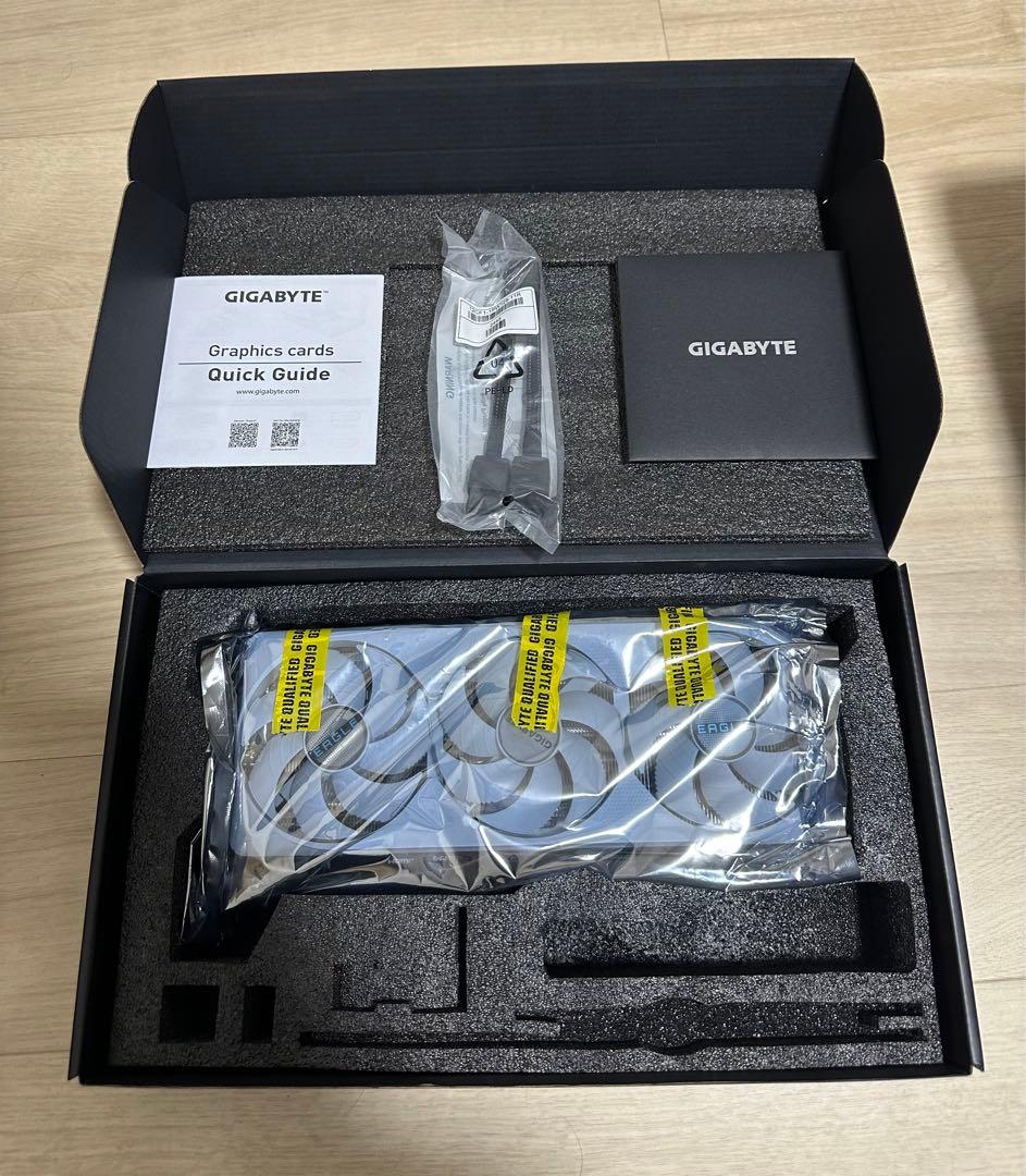 グラフィックボード・グラボ・ビデオカード GeForce RTX 5070 Ti EAGLE OC ICE SFF 16G