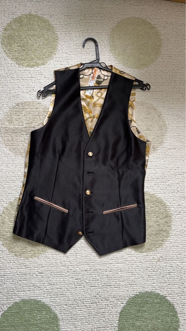 Lydia スリーピース オーダースーツ