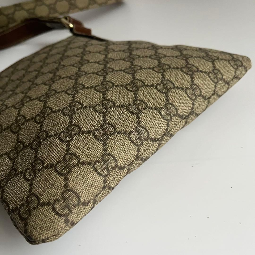 極美品✨　GUCCI ショルダーバッグ　pvc ベージュ　シェリーライン