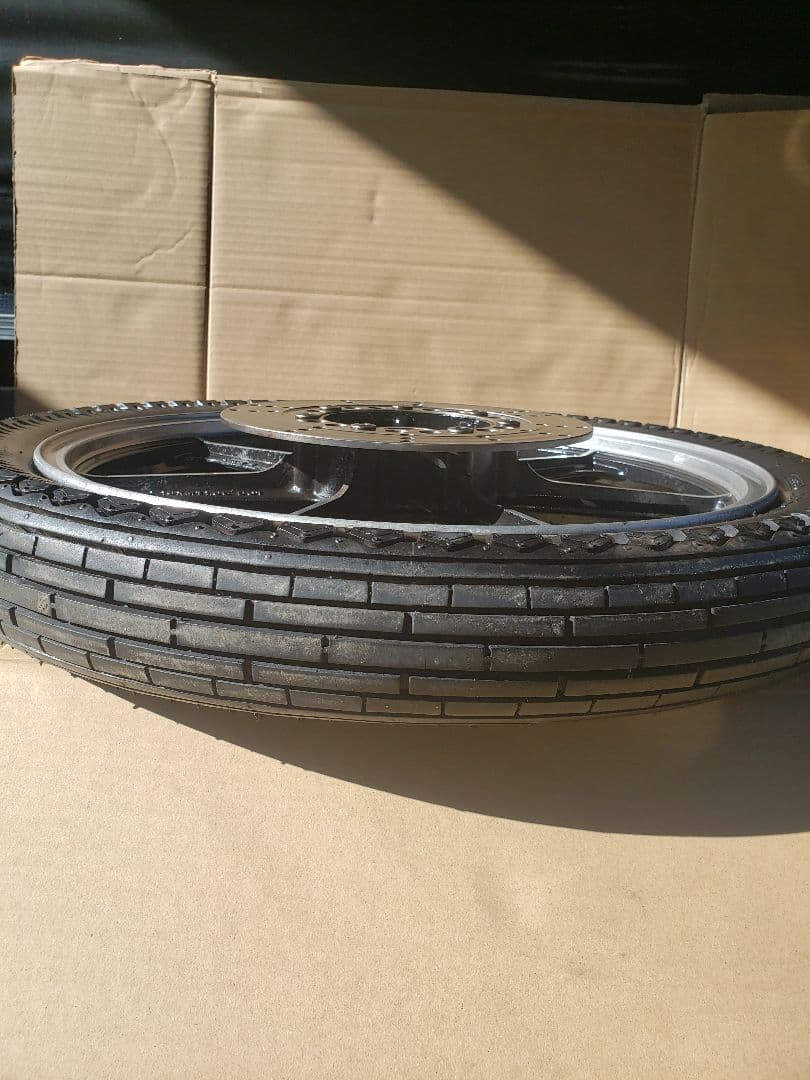 カワサキ Z1000J Z750FX Z750GP 19インチ フロントホイール