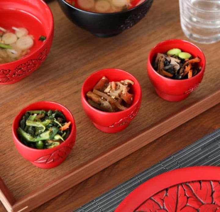 村上木彫堆朱 漆器 お猪口ぐい呑み 松竹梅 盃 無形文化財 工芸品 酒器 小鉢