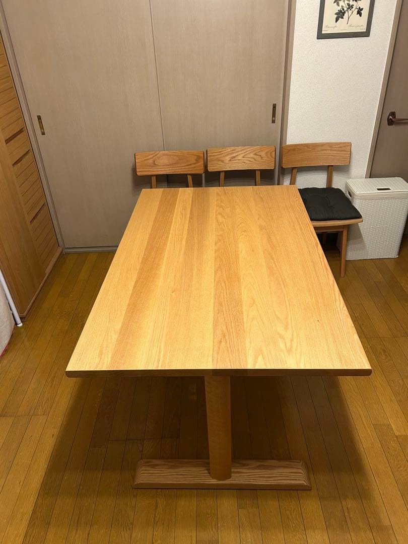 【美品】HIDA 飛騨産業 ダイニングテーブル　天然木　キツツキマーク　保証書付