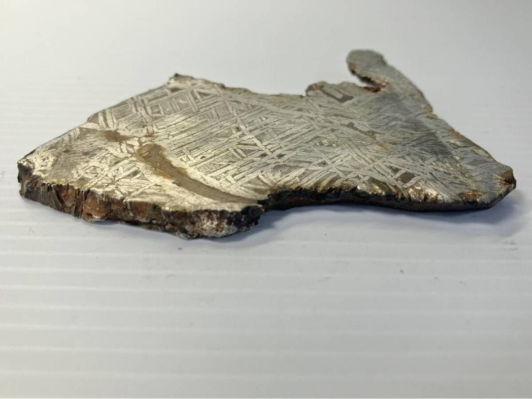 ※超レア アルタイ隕石 本物 126.1g 鉄隕石 原石 断片 破片 宇宙パワー