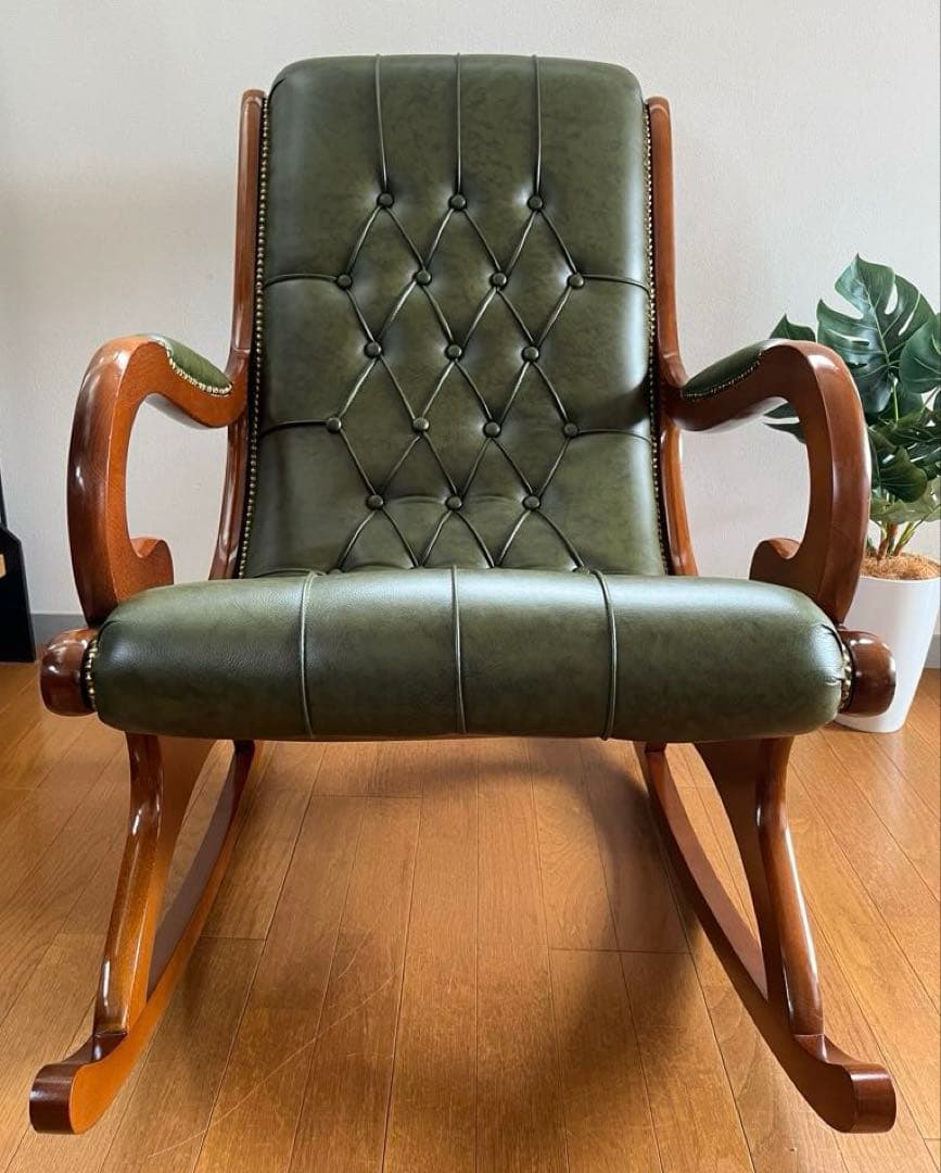 イタリア製　本革クラシック　ロッキングチェア　アンティーク　チェスターフィールド