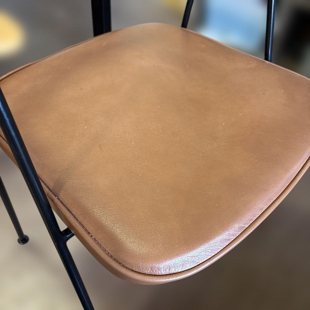 SogoouT　アクタス　675チェア　①