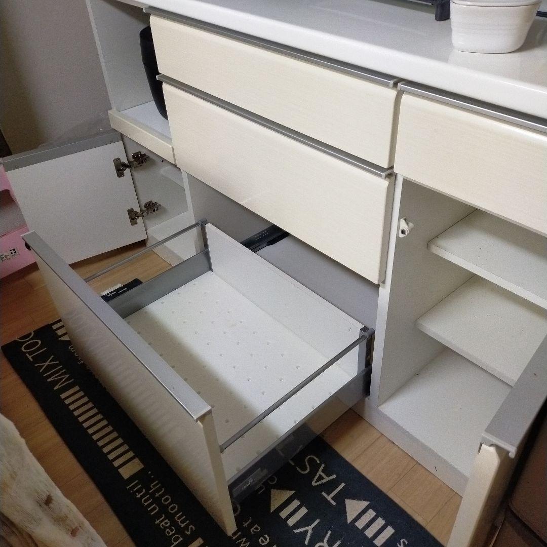 至急！【10/17までの出品】松田家具 140cm幅キッチンボード