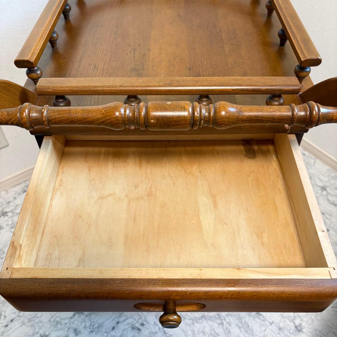 カリモク　キッチンワゴン　キッチンカート サービングワゴン　バーカート　移動可能