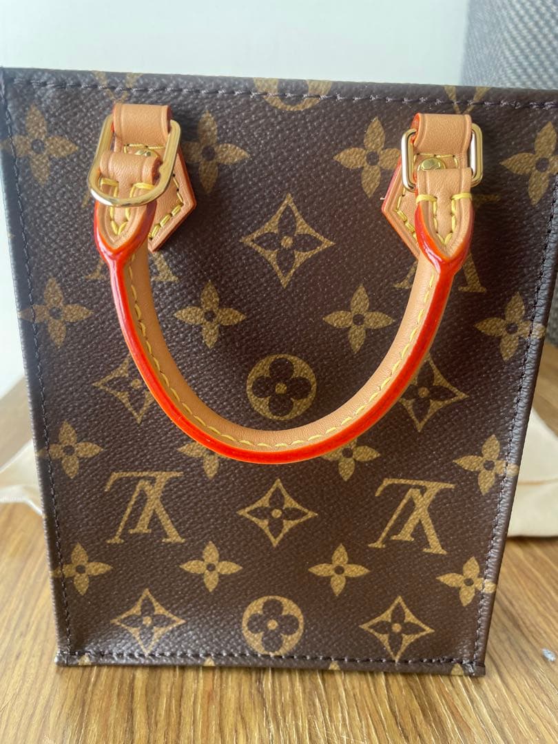 ルイヴィトンLOUIS VUITTON プティットサックプラ ミニ サックプラ