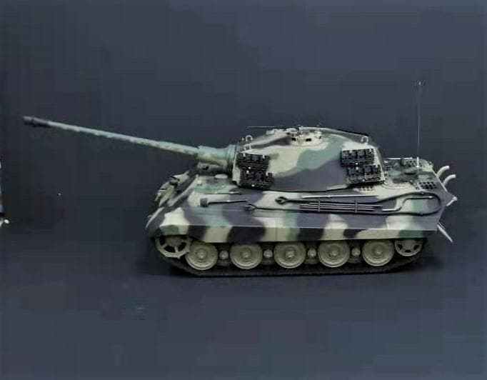 1/16サイズ戦車ラジコン　ドイツキングタイガー　ヘンロン3888A-1