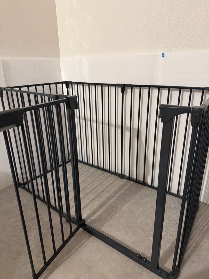 ブラック ペットサークル 安全ロック付き