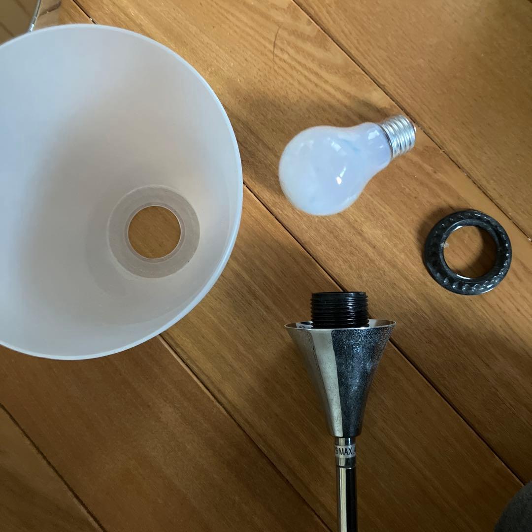 フロアスタンド　間接照明