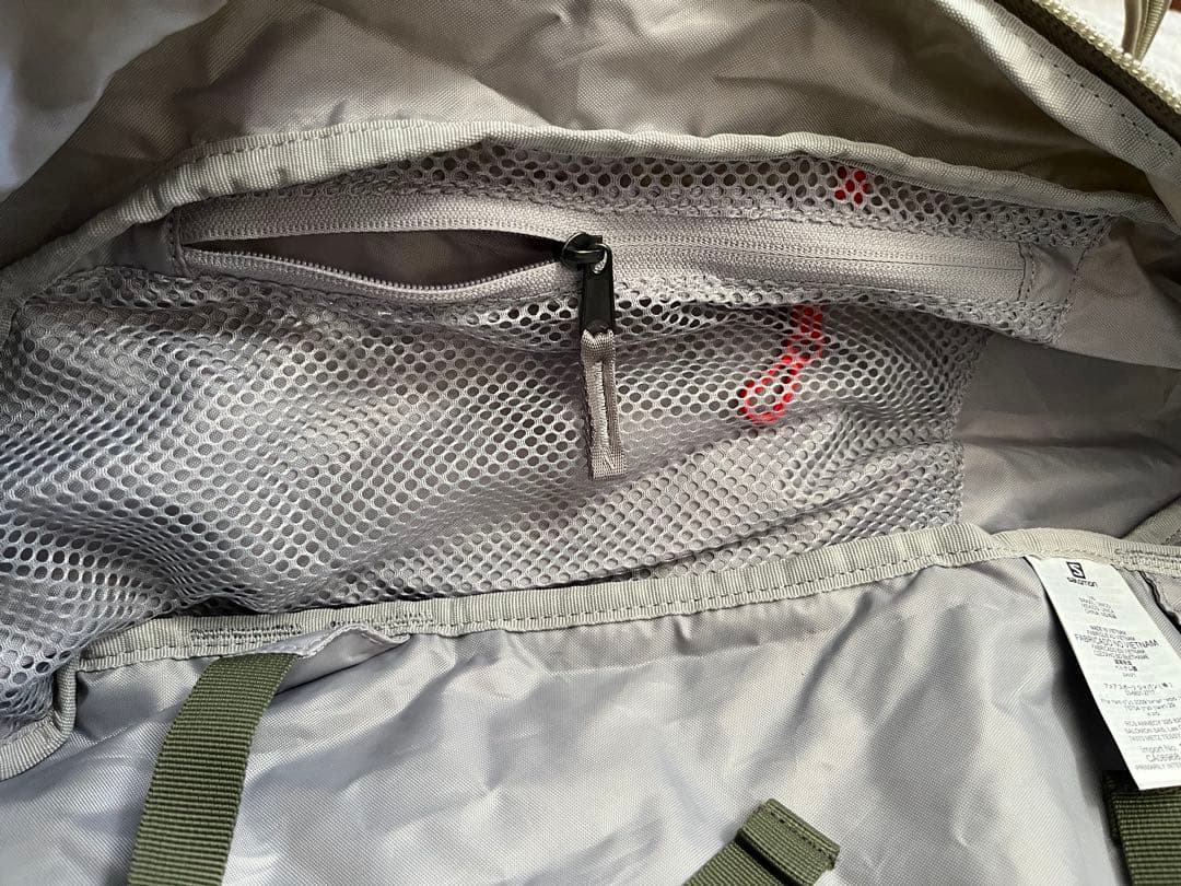 サロモンOUT LIFE DUFFLE 45