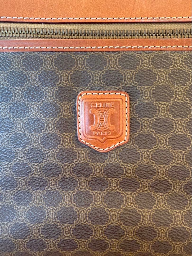 CELINE モノグラム レザー クラッチバッグ