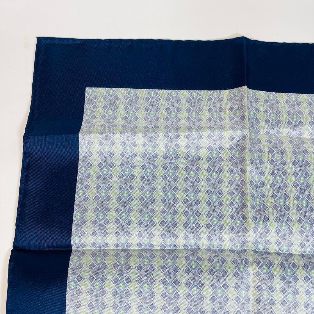 極美品 エルメス プチカレ スカーフ ポケットチーフ ネイビー ブルー