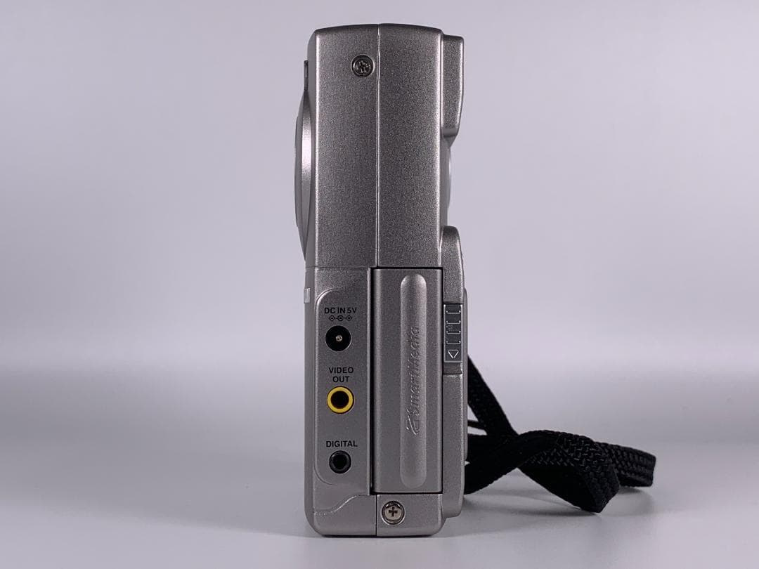 希少 ほぼ未使用 稼働 FinePix700 初代 美品 平成レトロ デジカメ