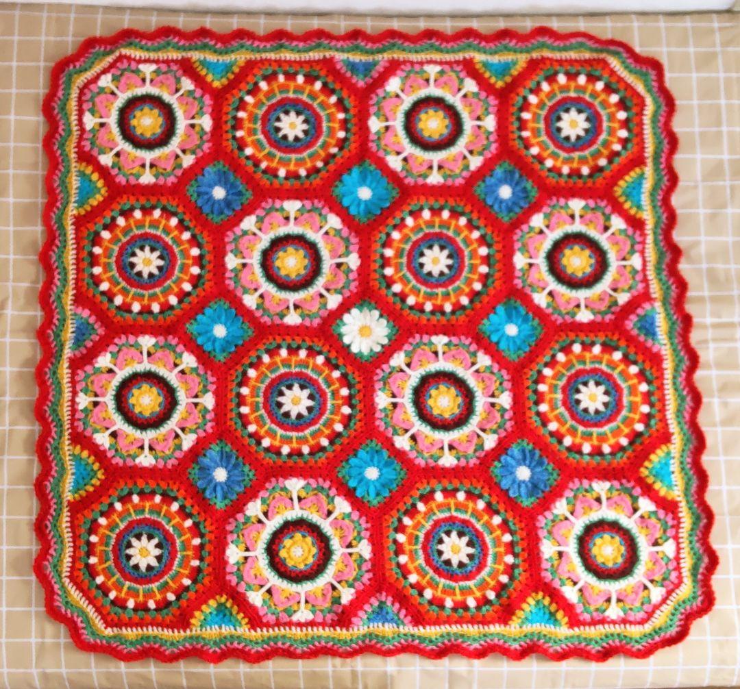 C426　手編みマルチカバー　ブランケット　モチーフ編み　大判　曼陀羅クロッシェ