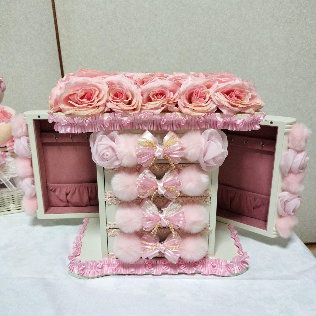 プリンセス姫系アクセサリーケース&くまちゃん小物入れディアマンテ　ピンク